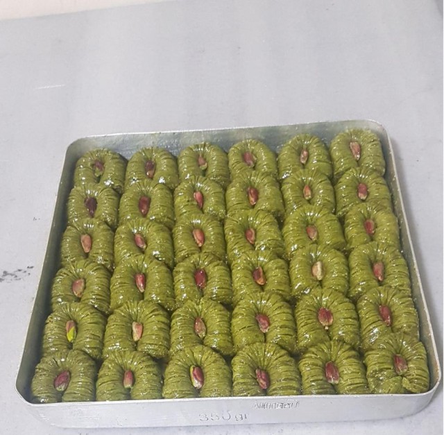 Turkish baklava high quality with gaziantep pistachio organic